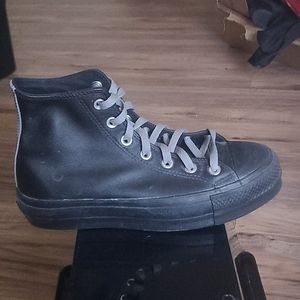 Converse Chuck Taylor All Star Leather Platform, style# 568163C, High Top